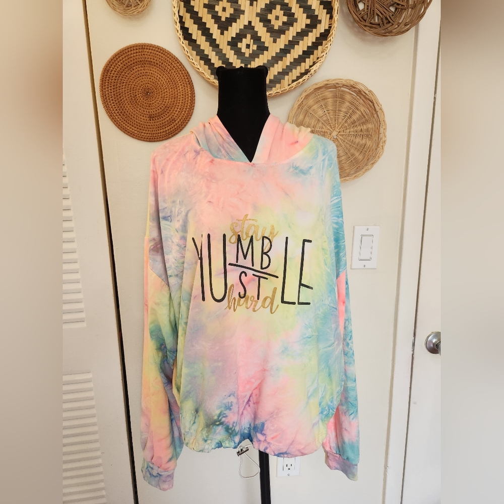 Tie-Dye Hoodie with 'Stay Humble, Hustle Hard' Print - Picture 6 of 10
